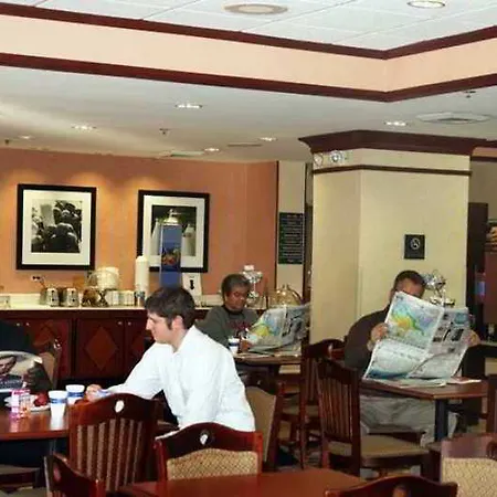 Hampton Inn Raleigh Capital Blvd North 