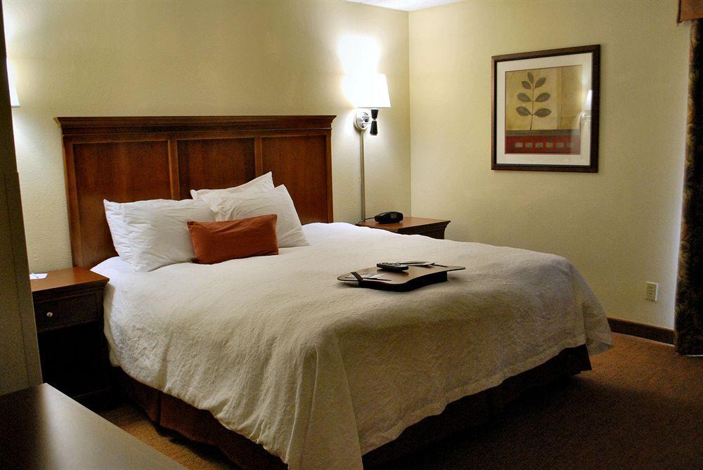 Hampton Capital Blvd North Hotel Raleigh