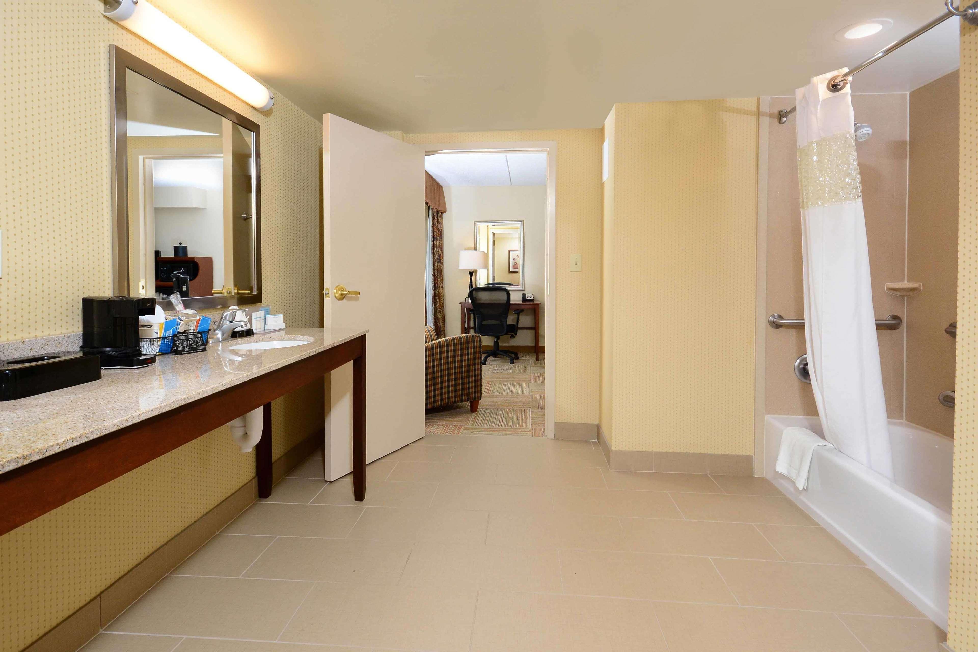 Hotel Hampton Capital Blvd North Raleigh
