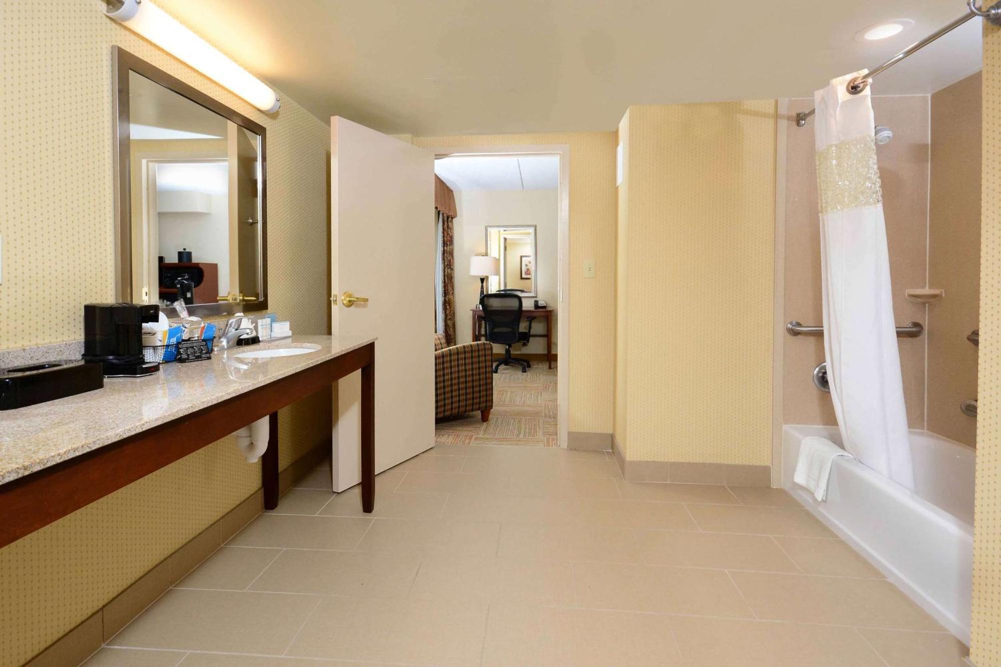 Hampton Capital Blvd North Hotel Raleigh